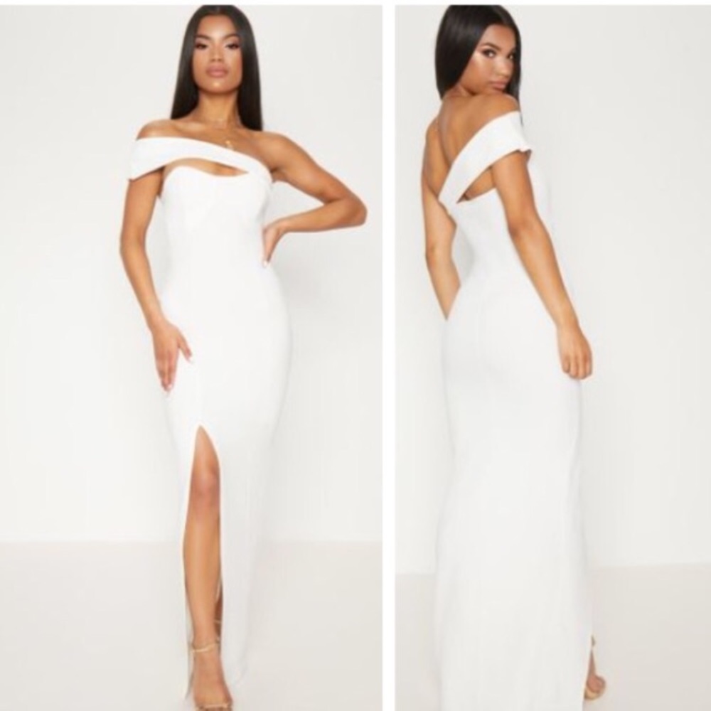 Formal long white dress w/split.